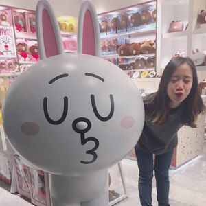 Meet your Posher, Duong